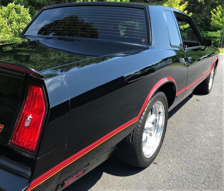 Детали экстерьера Chevrolet Monte Carlo SS 1985 года  (фото 25 из 69)